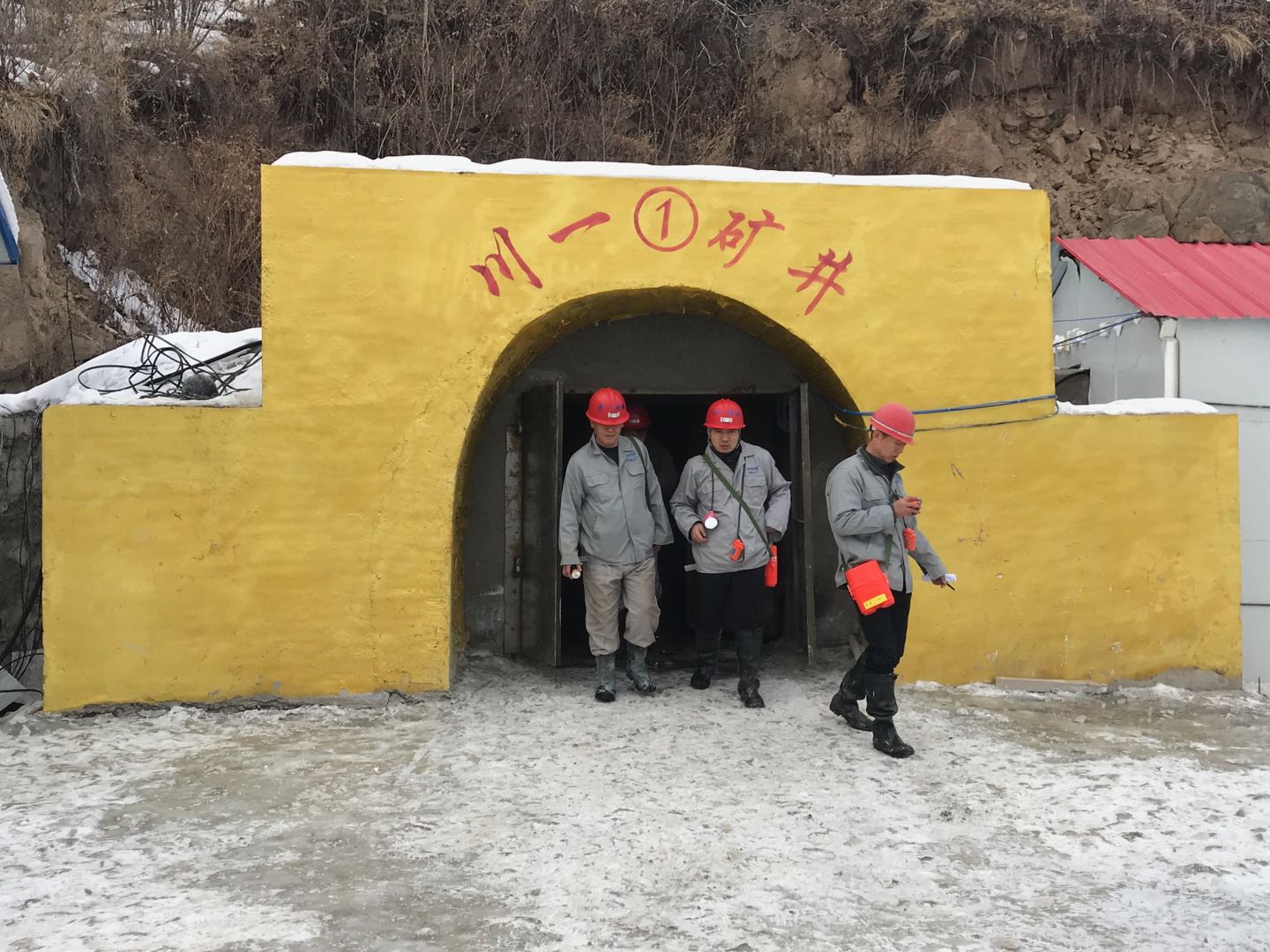 东旧始终如一 坚持创新之路 东旧始终如一 坚持创新之路